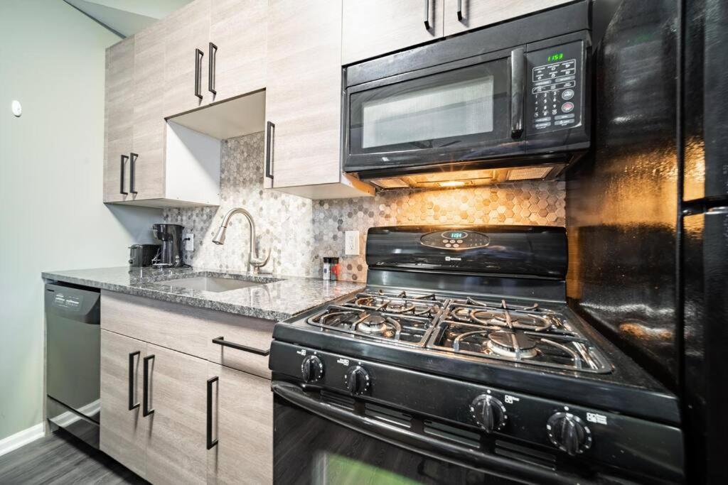 Walkable Gem In Little Italy Apartman Cleveland Kültér fotó