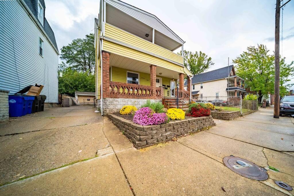 Walkable Gem In Little Italy Apartman Cleveland Kültér fotó